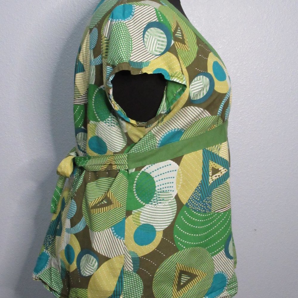 Geometric Patterned Blouse - Picture 5 of 8